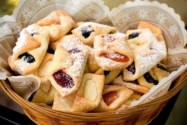 Filled pastries