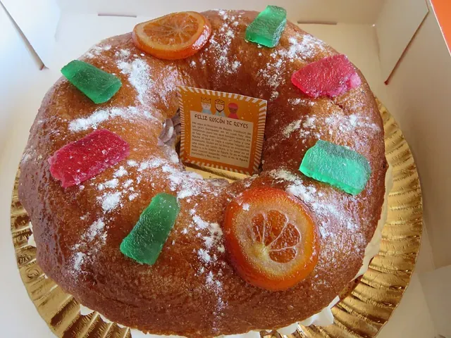 Kings' ring cake (Spanish)