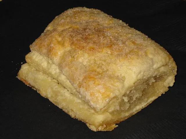 Almond letter and banket