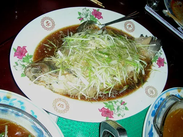 Whole fish and long-life noodles